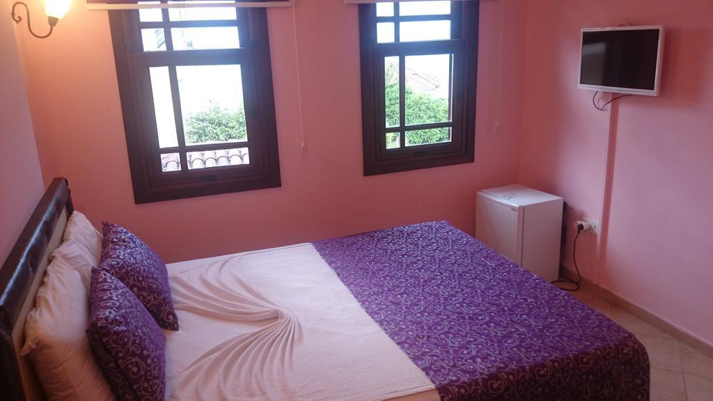 Marina Hostel Antalya Room photo